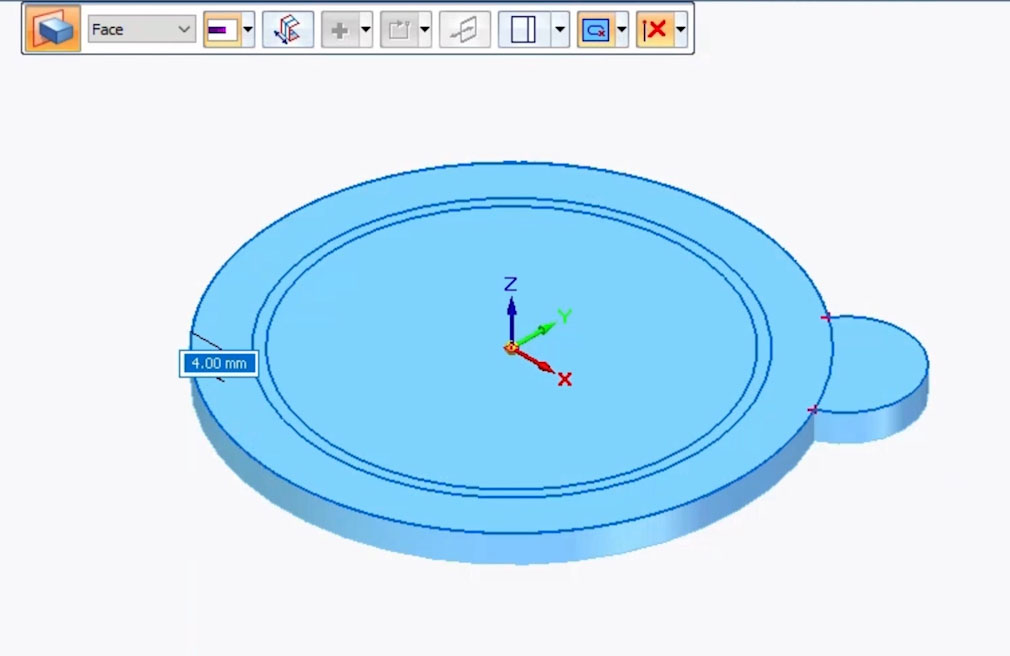 Extruding the lid by 4mm.